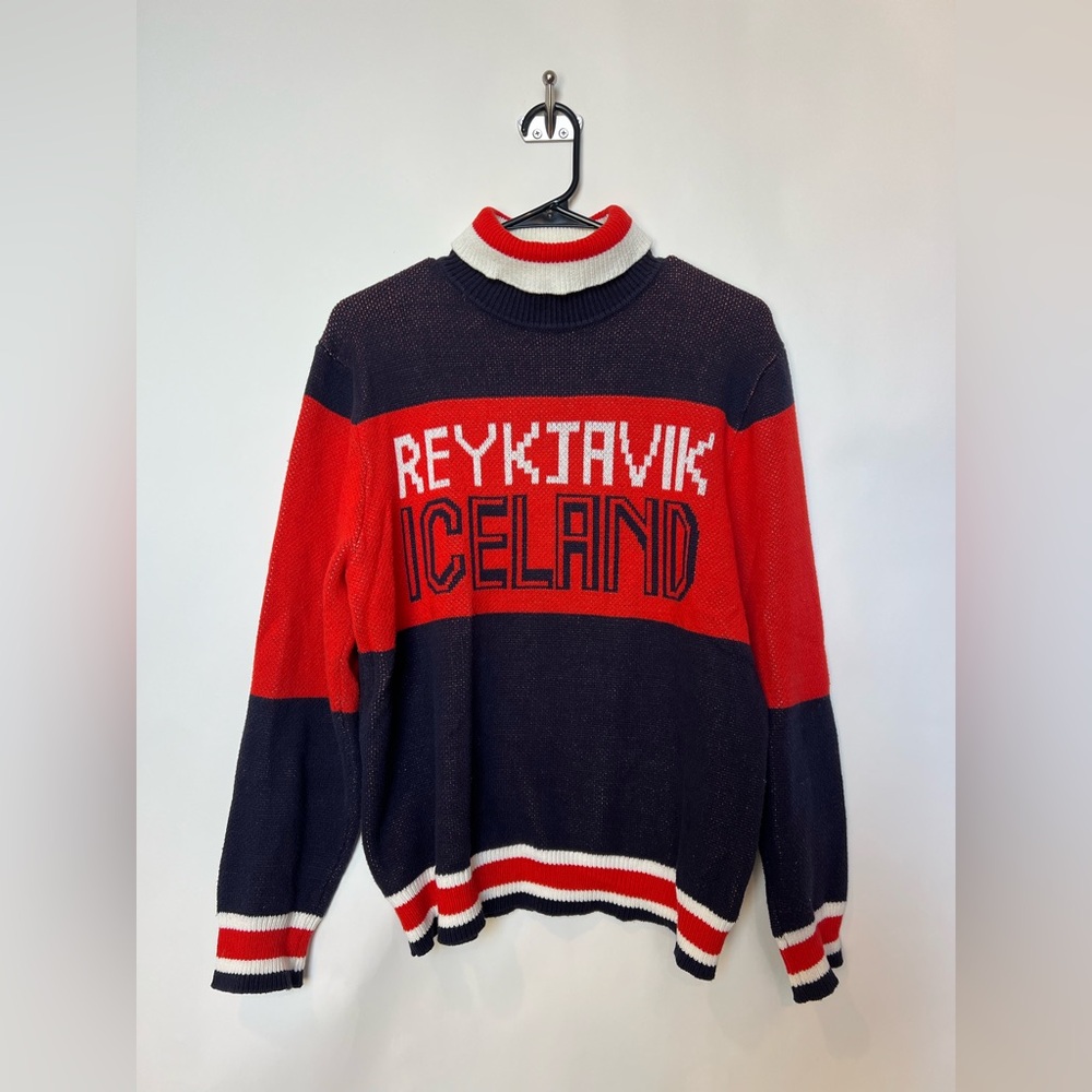 Reykjavík Iceland Ski Sweater Double Knit Graphic Knit Red Navy‎ White Size S